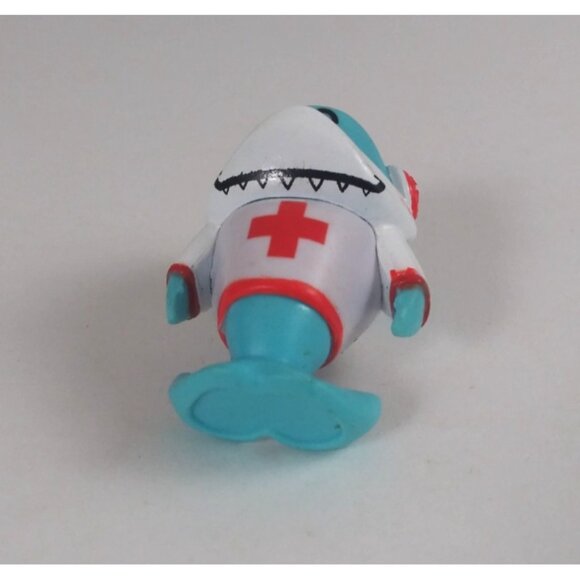 Bonkers Ryan's World Micro Mystery Figure Lifeguard Gill Shark 2" Toy Figure - Picture 6 of 6